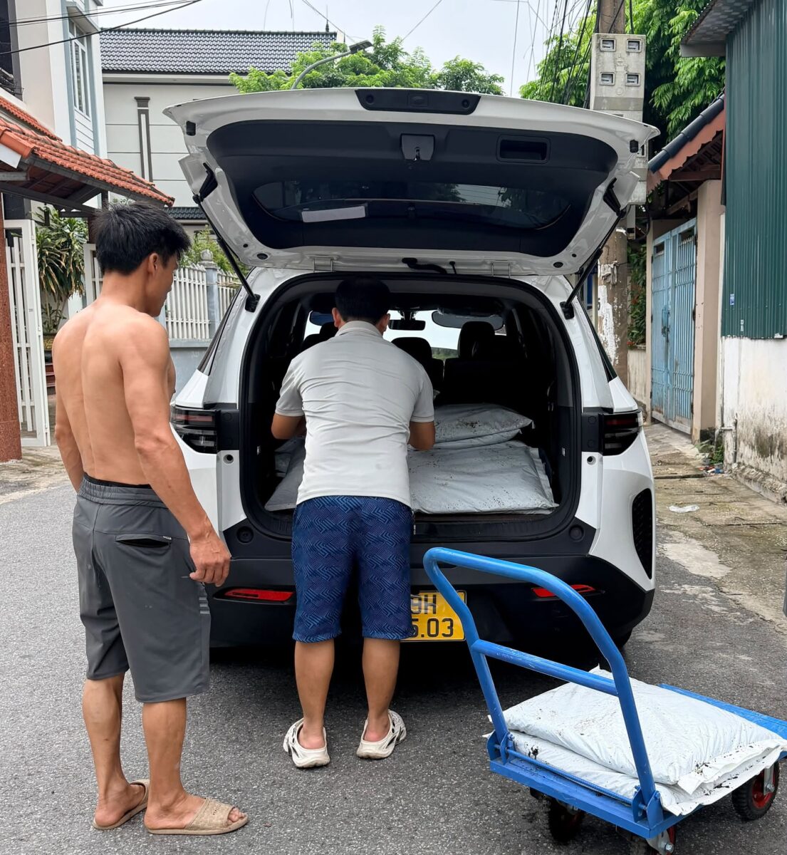 Báo giá bê tông nhựa nguội 25kg Hà Nội tại kho phân phối